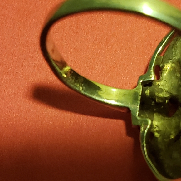 Vintage 925 Sterling Sliver Oval Emerald & Rhinestone Ring - Picture 5 of 6